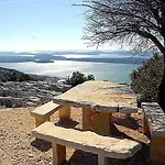 In Karin Gornji With Sea View, Terrace, Air Conditioning, Wi-fi アパート *