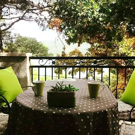 In Karin Gornji With Sea View, Terrace, Air Conditioning, Wi-fi 아파트 오브로박