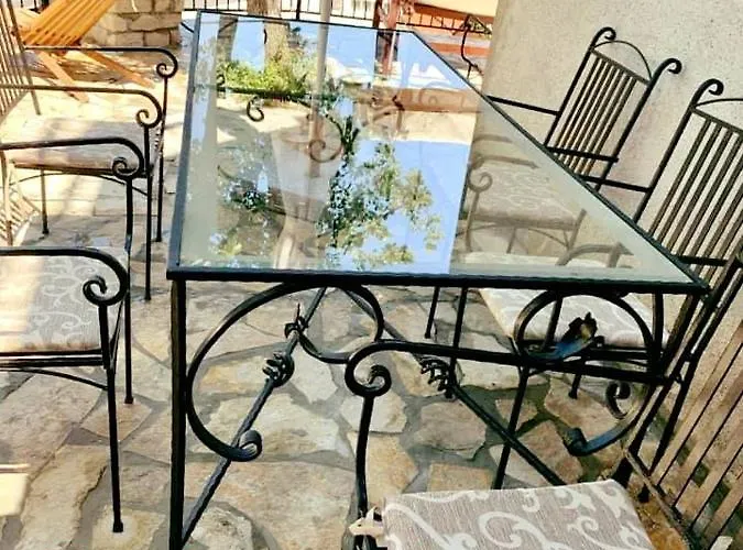 In Karin Gornji With Sea View, Terrace, Air Conditioning, Wi-fi * אוברובץ