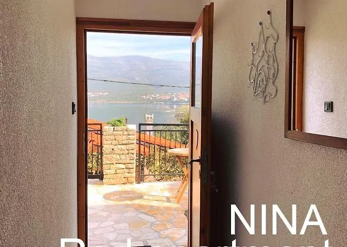 דירה In Karin Gornji With Sea View, Terrace, Air Conditioning, Wi-fi *